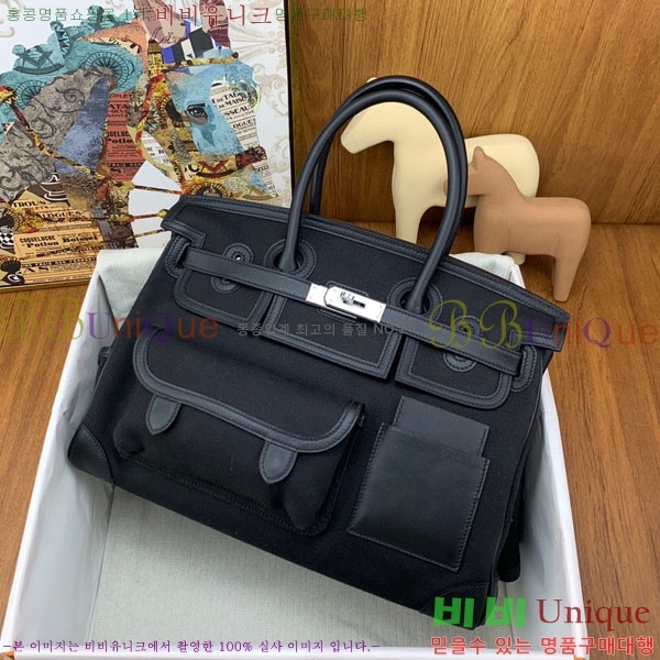 #�����޽� ĵ���� ī�� ��Ų�� 35 HE412578-1