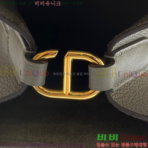 #�����޽� �δ����� 18 HE4122451-1 ����