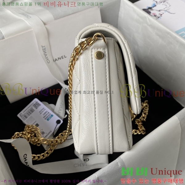 # ÷ AS3855-705