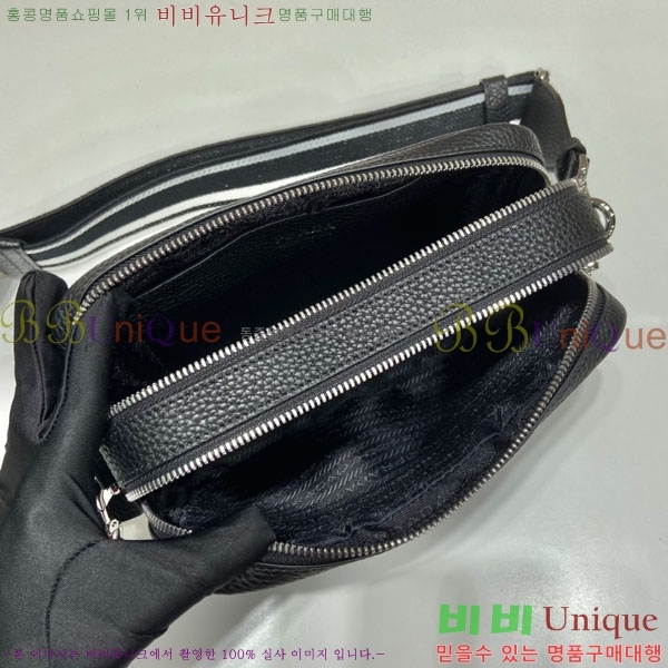# ڷ  1BD082-101