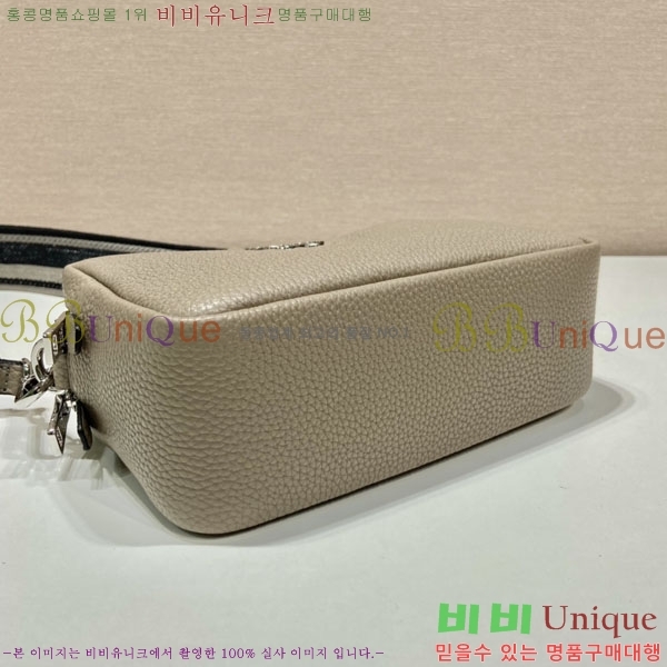 # ڷ  1BD082-100