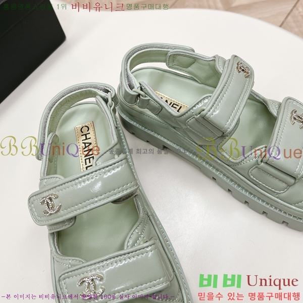  ũ  33CH2432730-4