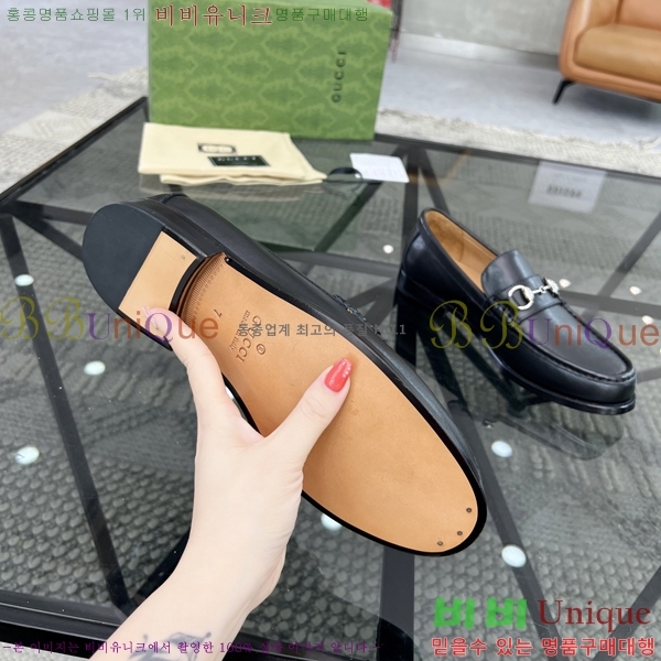 ���� ���� ���� G823696-7