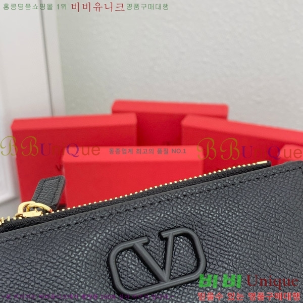 �߷�Ƽ�� ���̷ΰ� �ñ״��� ī�� ���̽� 2410-1