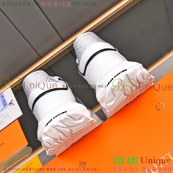 ���� ���̺��� ����Ŀ�� LV1983444-5