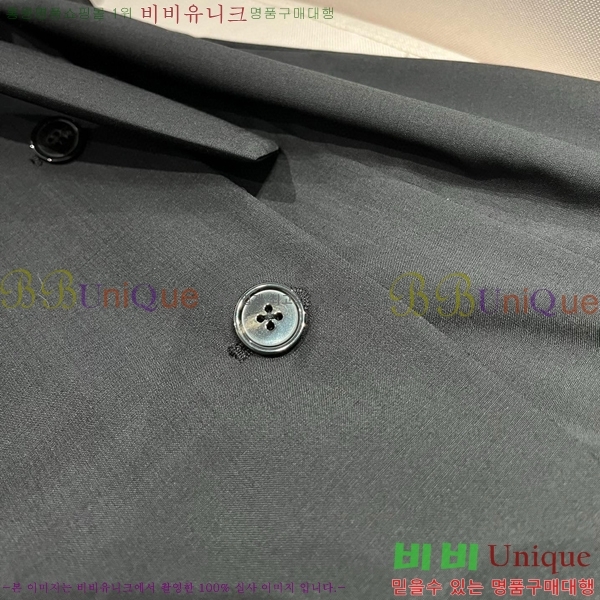   ǽ M4X15775-6