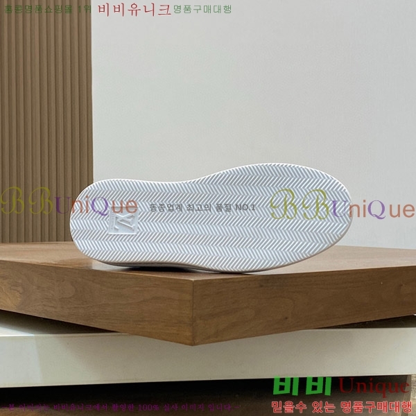 ���� ���̺��� ����Ŀ�� 40LV47521426-3