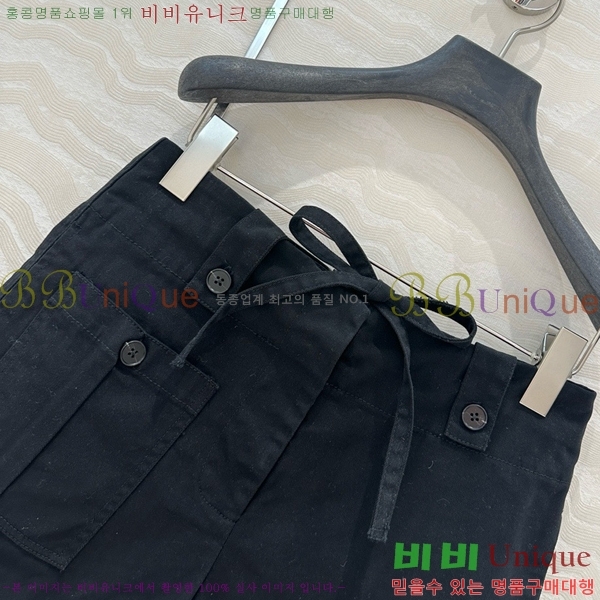    P581831526-3