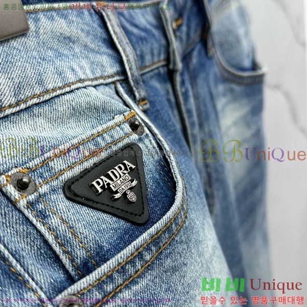   û PE789952