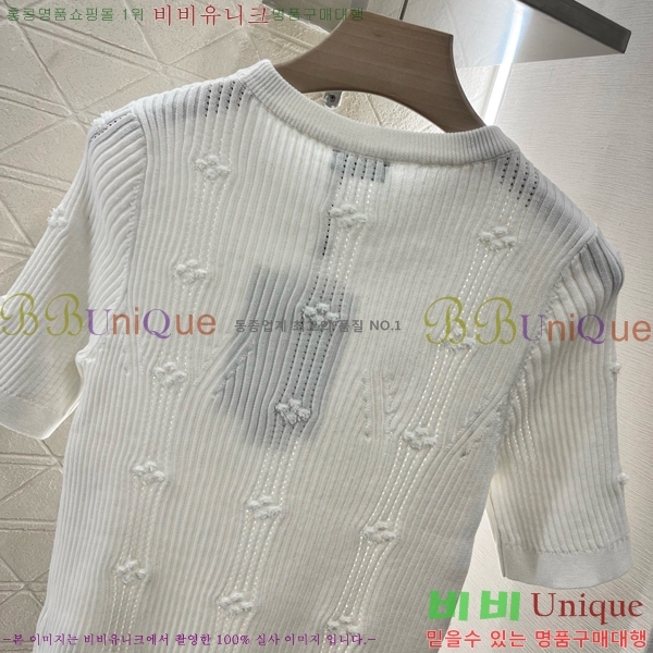  *   Ƽ CH4305540-7