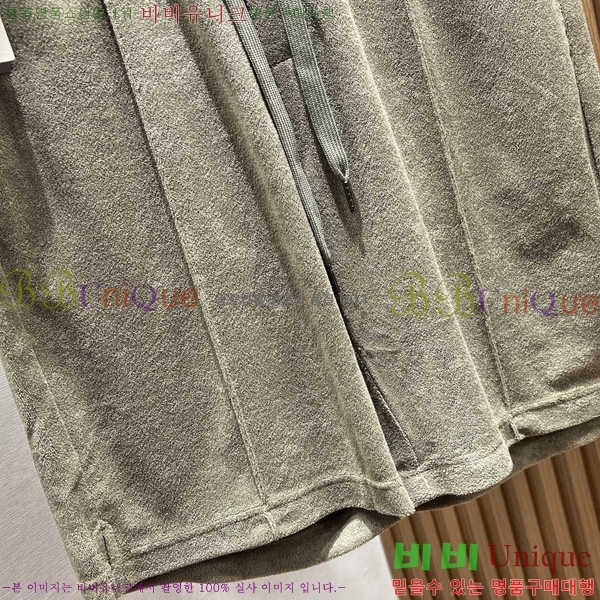   ݹ TF2528636-1