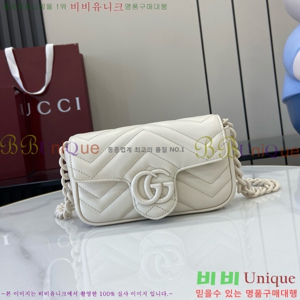 # GG Ʈ Ʈ  699757-102
