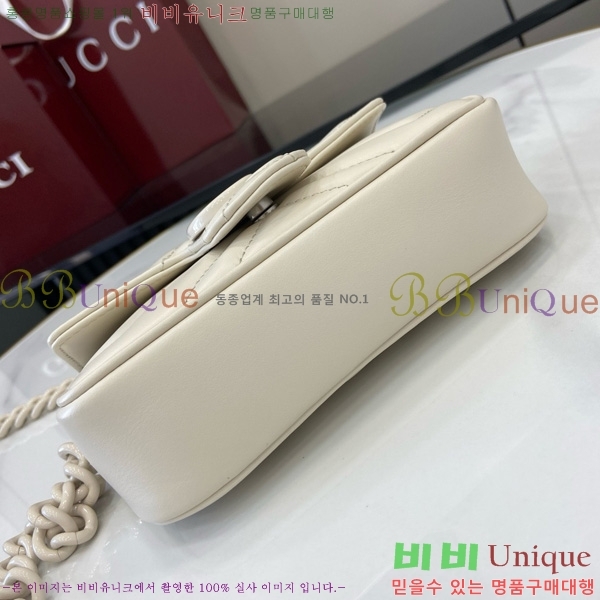# GG Ʈ Ʈ  699757-102