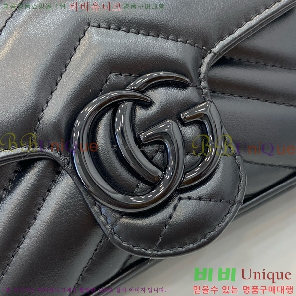# GG Ʈ Ʈ  699757-104