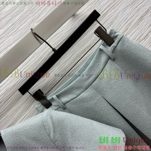   Ʈ DO251222-12
