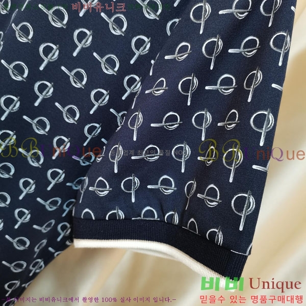   ī Ƽ BUR110207-3