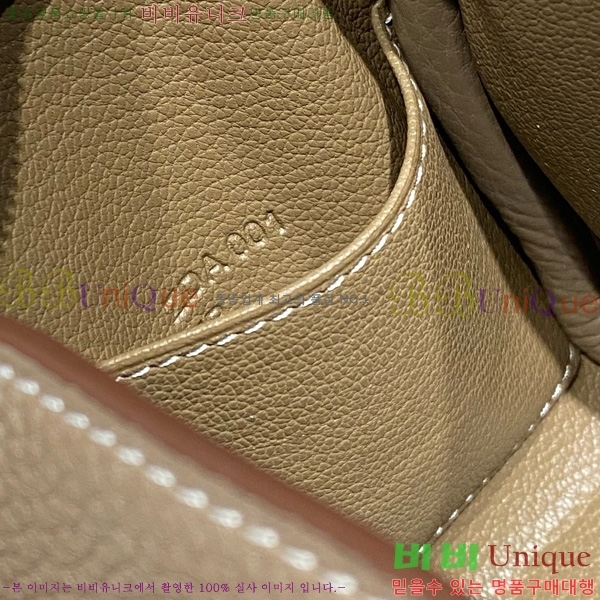 #޽  ̴ 19 KH785921-105 ()