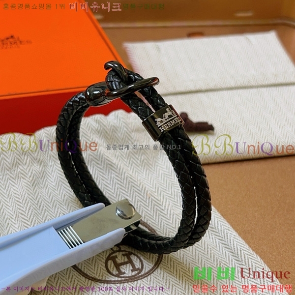 ޽  H959560