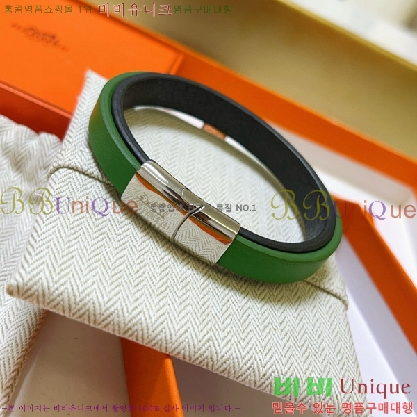 ޽  H959561