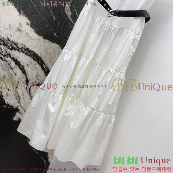   ǽ M4X157122-1