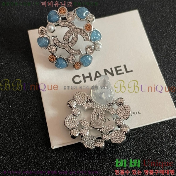 * Ͱ CH01056-4