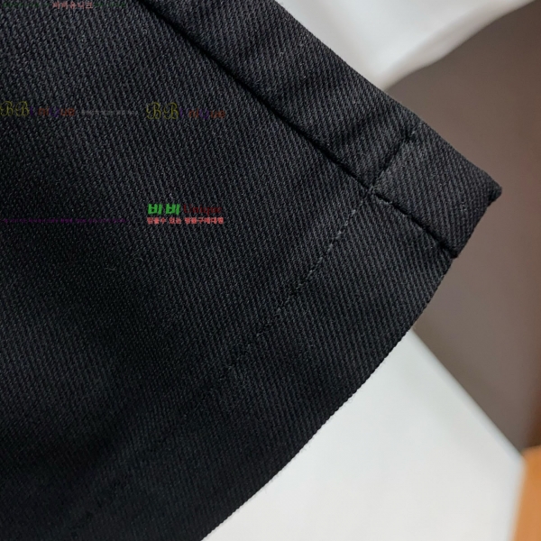   ݹ BU256389-1