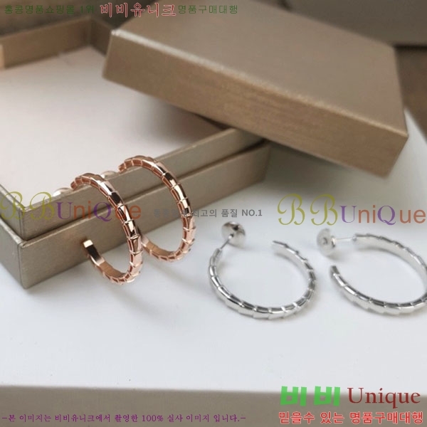 Ұ Ͱ BV22422-4