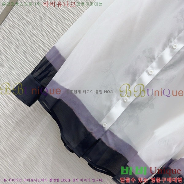    DOI25157-8