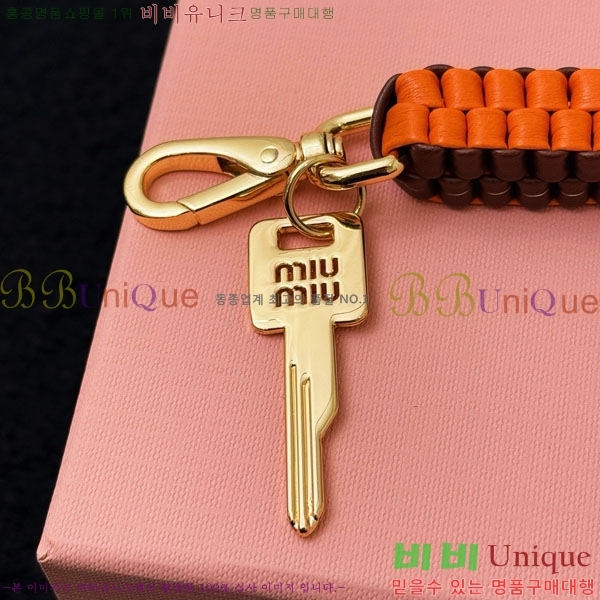 ̿̿ ŰȦ MIU016657-14