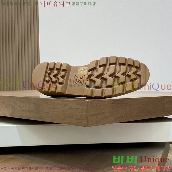  ̺  L7161624-5