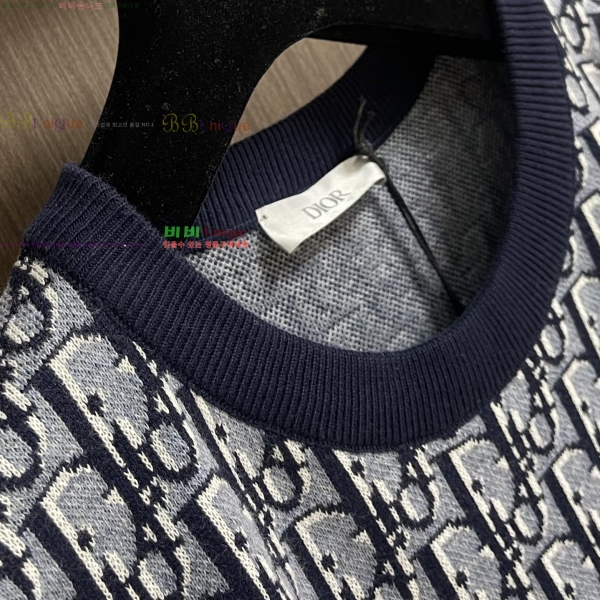    Ƽ 24D25561-1