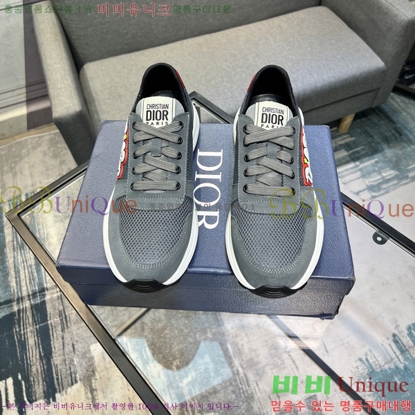   Ŀ DR974929-1