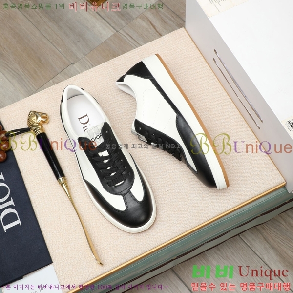   Ŀ DR974930-2
