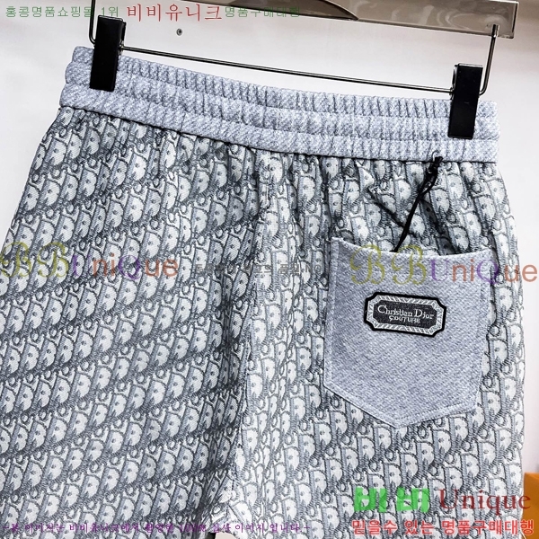   ݹ D254163576