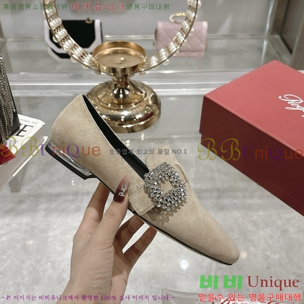  Ŭ ÷  34RV255221-4