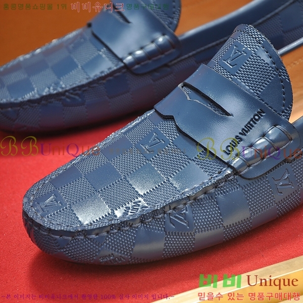  ̺  L7161628-25