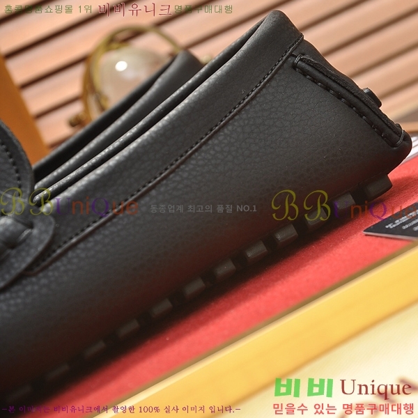  ̺  L7161628-24