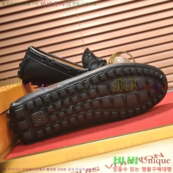  ̺  L7161628-23