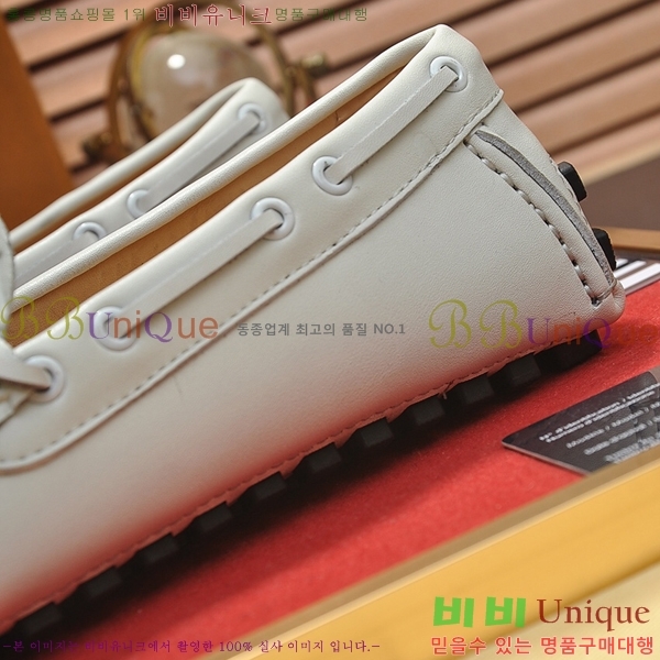  ̺  L7161628-22