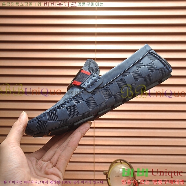  ̺  L7161628-35