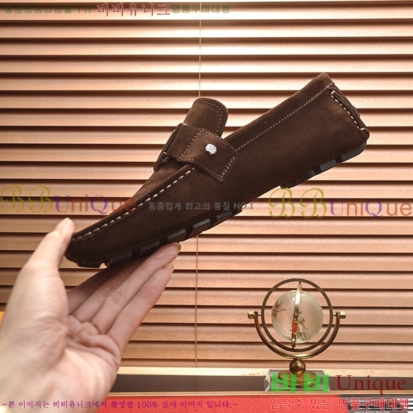  ̺  L7161628-17