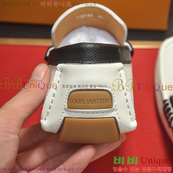  ̺  L7161628-12