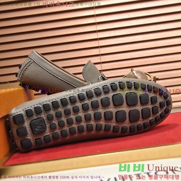  ̺  L7161628-7