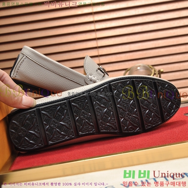  ̺  L7161628-5