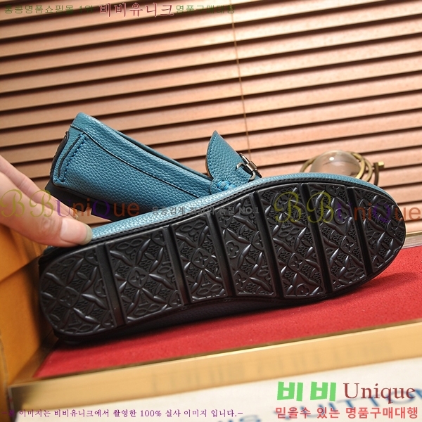  ̺  L7161628-4