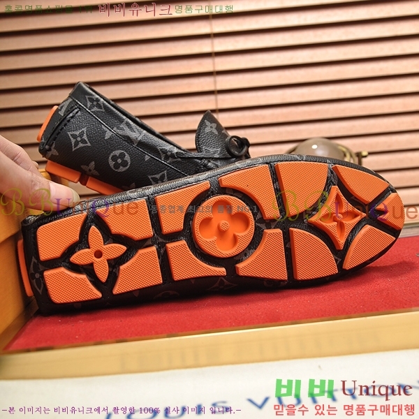  ̺  L7161628-3