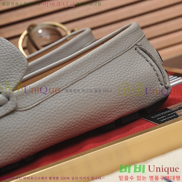  ̺  L7161628-28