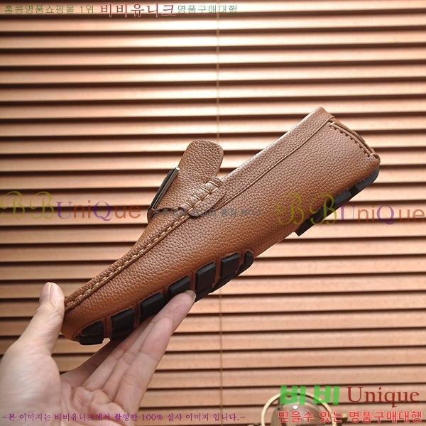  ̺  L7161628-30