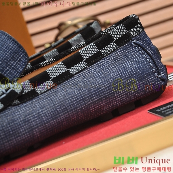 ̺  L7161628-33