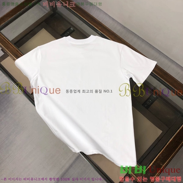    Ƽ D90763889-1